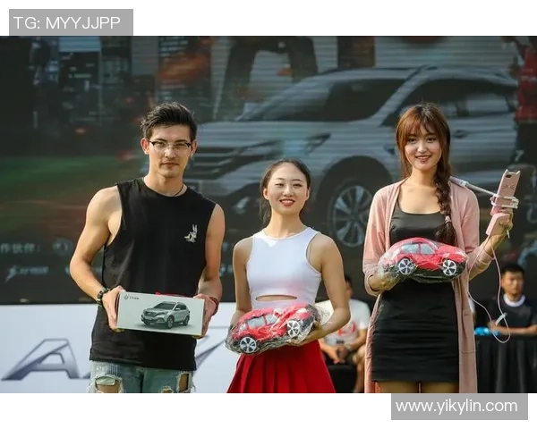 球星挑战九宫格足球极限技术大比拼全程精彩不容错过